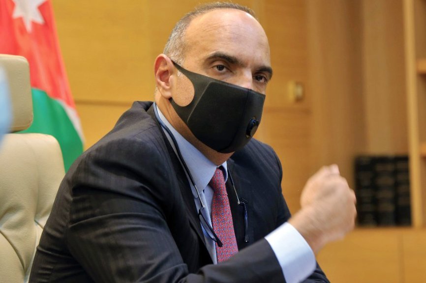 إنذارا عدليا لرئيس الوزراء بشر الخصاونة 1 الخصاونة رئيس الحكومة الاردنية