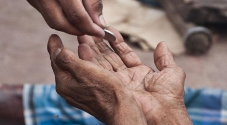 وزير التنمية ضربهم الاطفال بالبربيش حتى يقوموا بالتسول 1 التسول