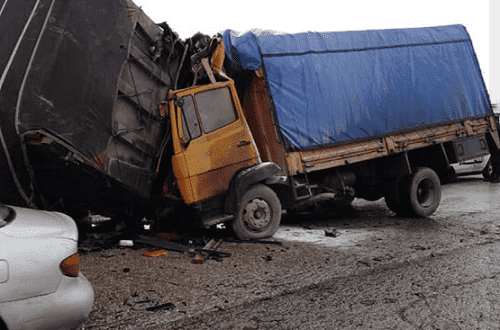 حادث على اوتوستراد المفرق