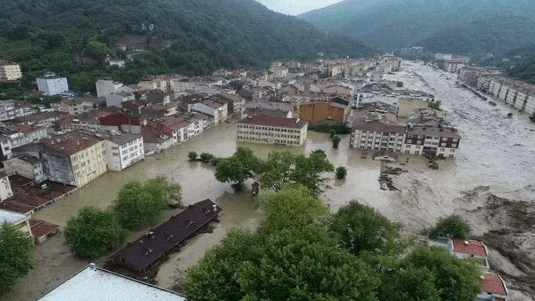 فيضانات تضرب وسط تركيا