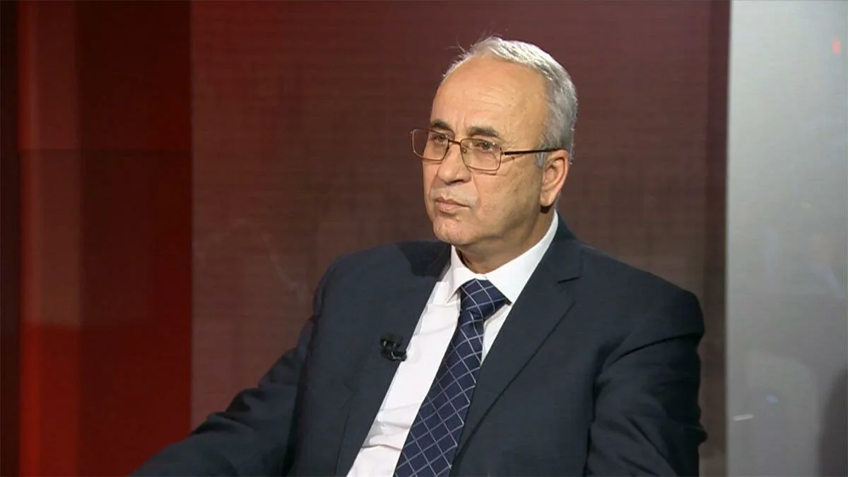 حسام أبو علي رئيس دائرة ضريبة