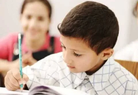 المركز الوطني للمناهج في الاردن: تطوير مناهج 4 صفوف