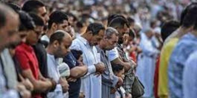 لماذا يحتفل المسلمين بعيد الفطر المبارك